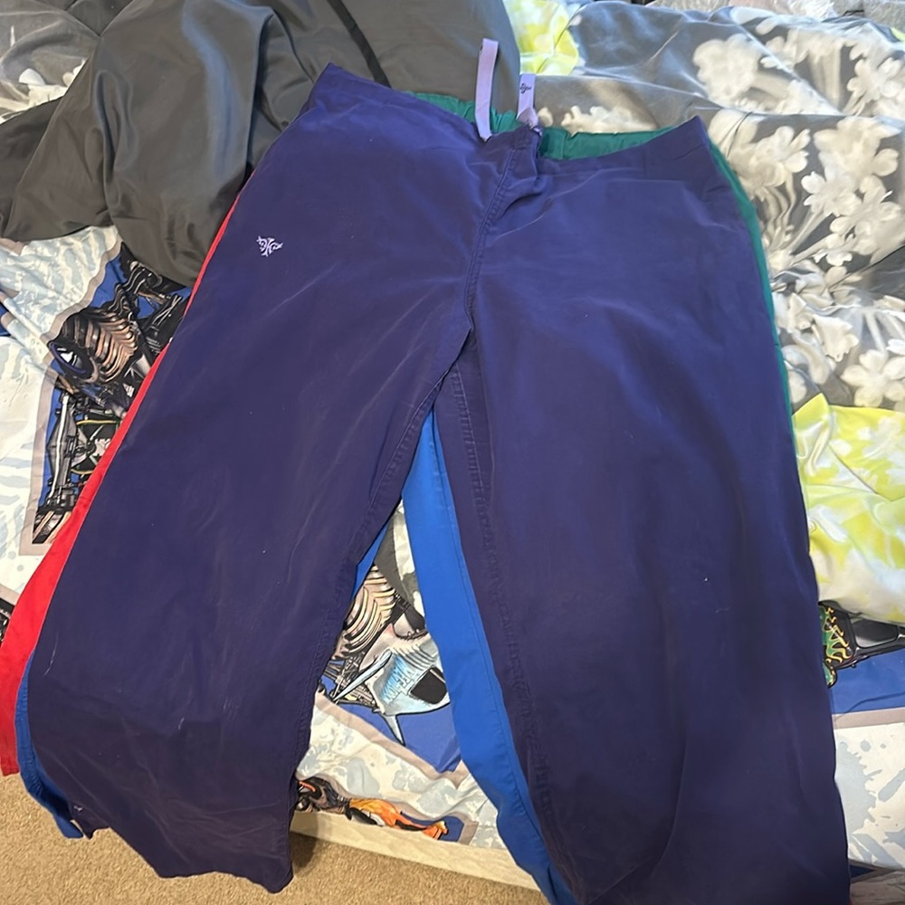 4 pairs of Med couture scrub pants